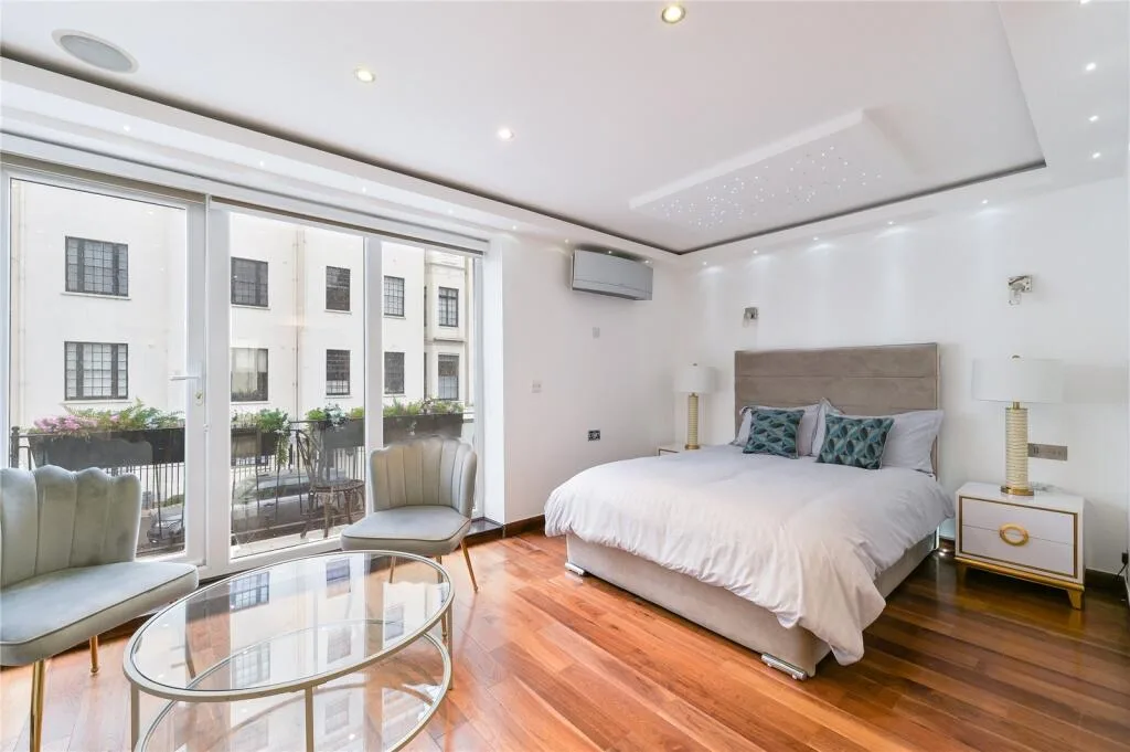 4 bedroom terraced house for rent