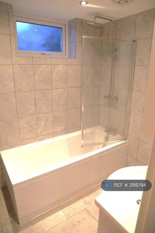 2 bedroom bungalow for rent