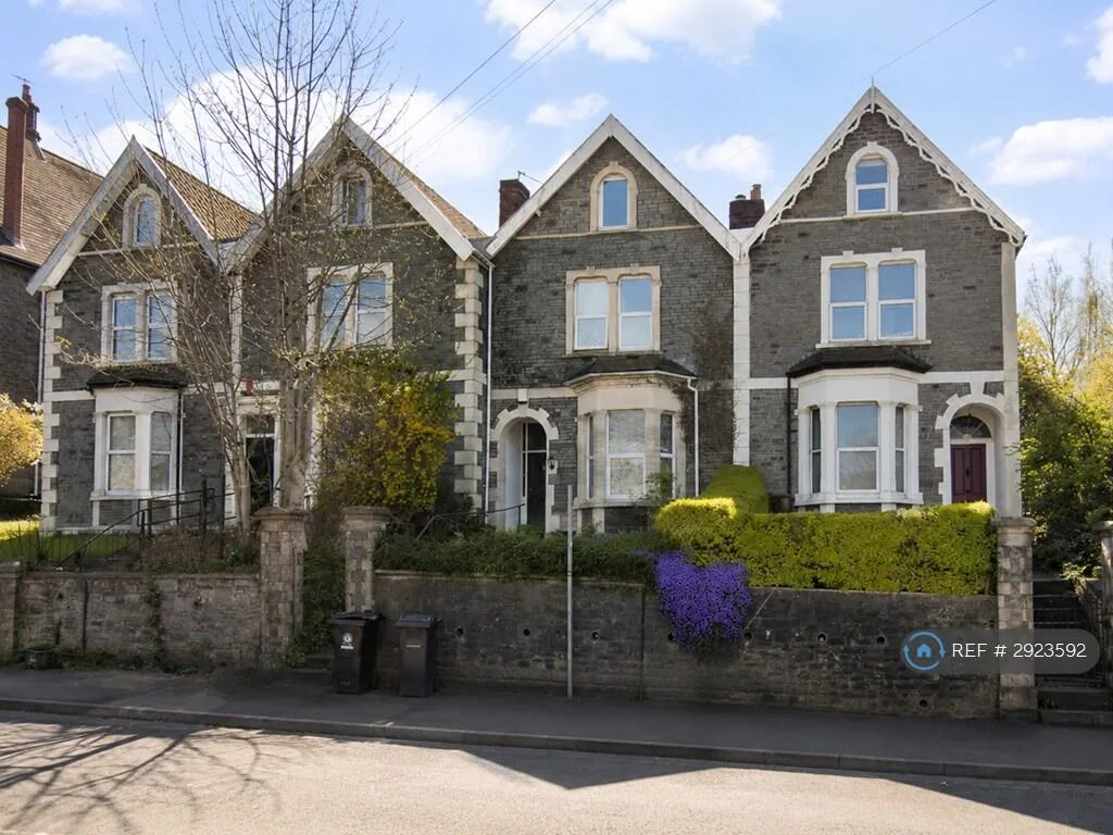 1 bedroom house share for rent