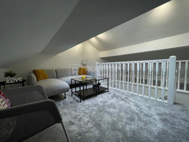 1 bedroom house share for rent