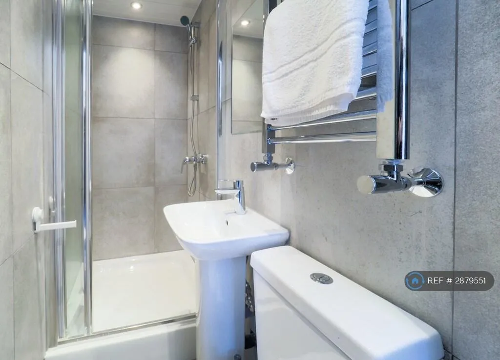 1 bedroom flat share for rent