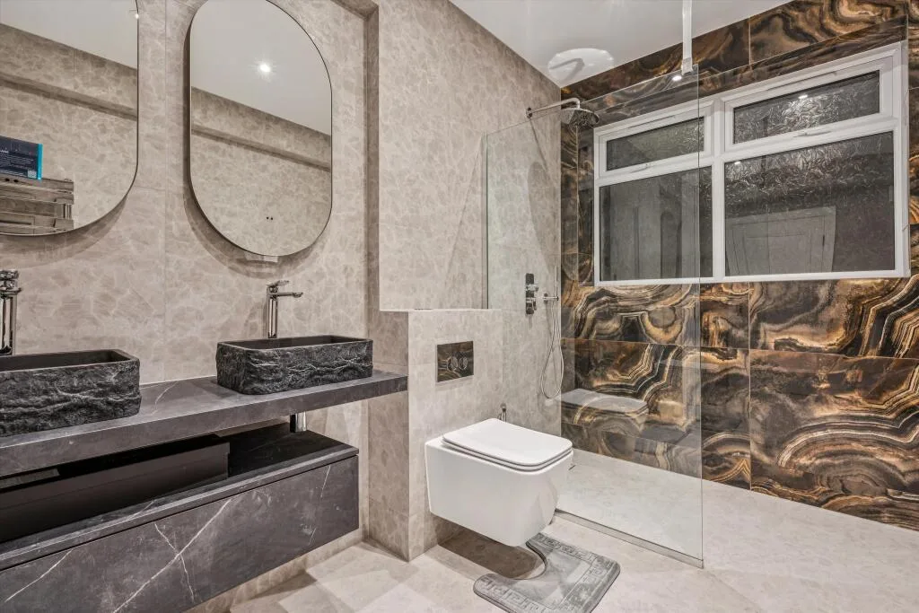 3 bedroom flat for rent