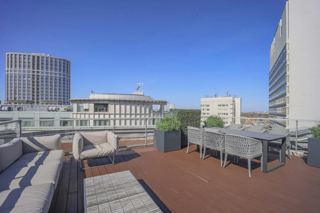 4 bedroom penthouse for rent