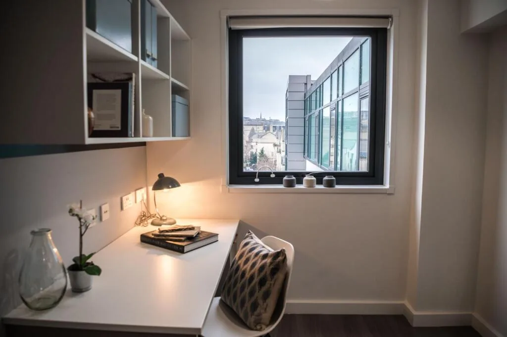 Studio flat for rent