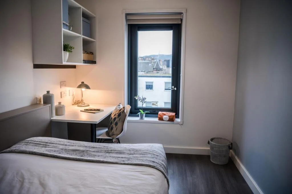 Studio flat for rent