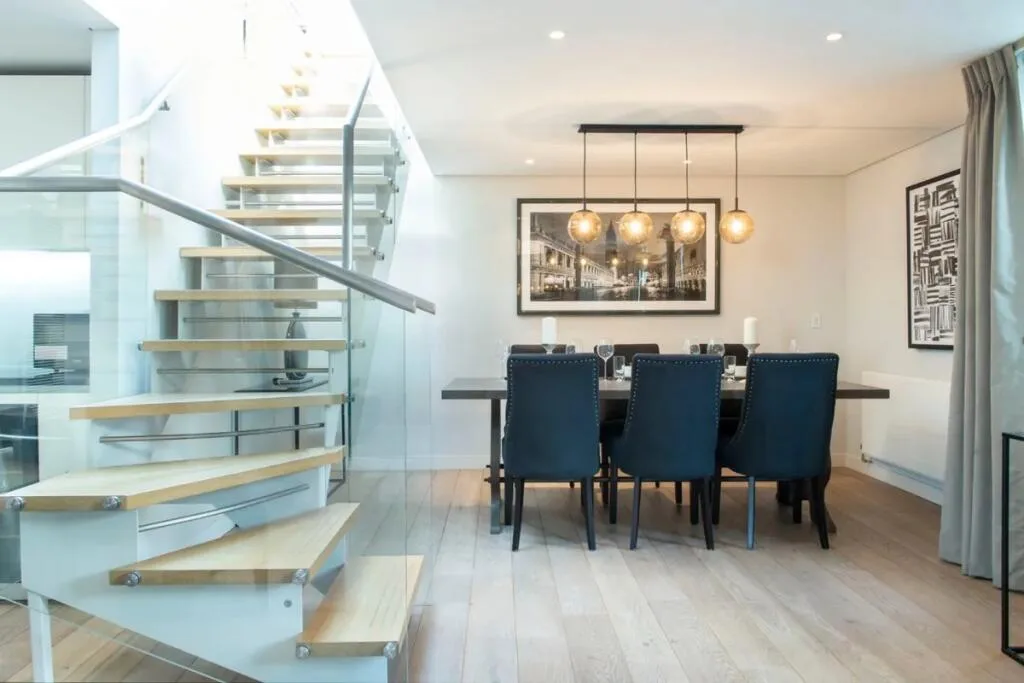 4 bedroom penthouse for rent