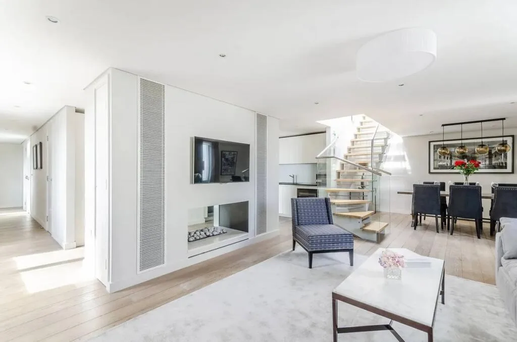 4 bedroom penthouse for rent