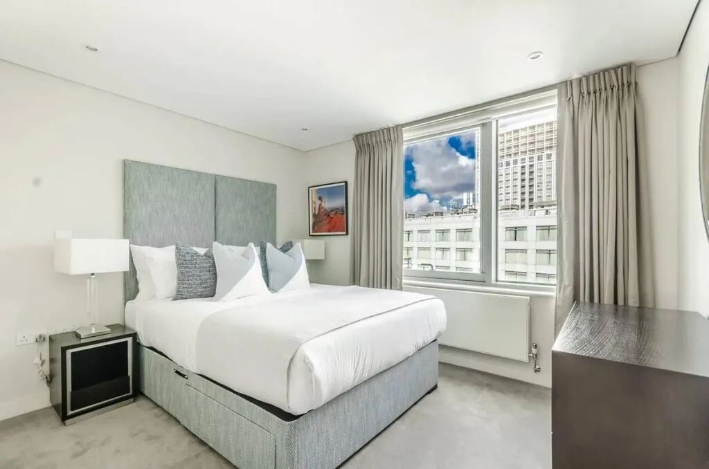 4 bedroom penthouse for rent