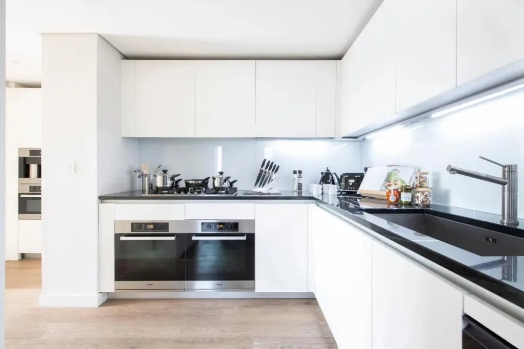 4 bedroom penthouse for rent