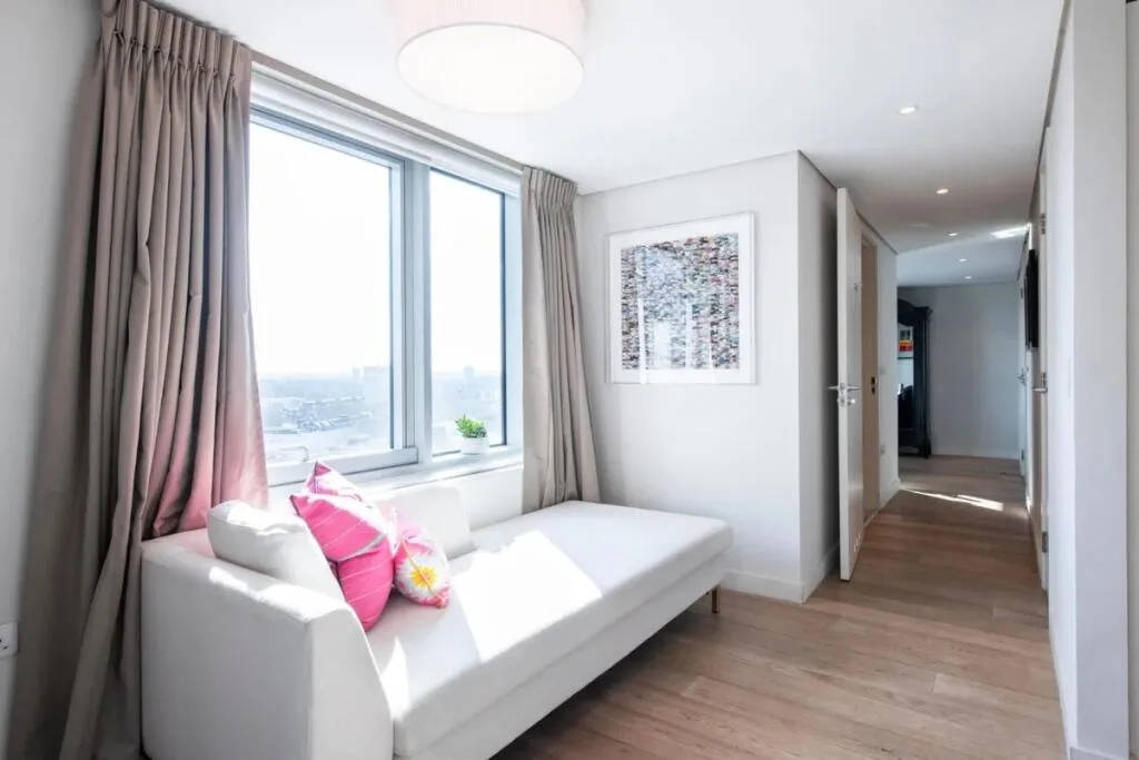 4 bedroom penthouse for rent