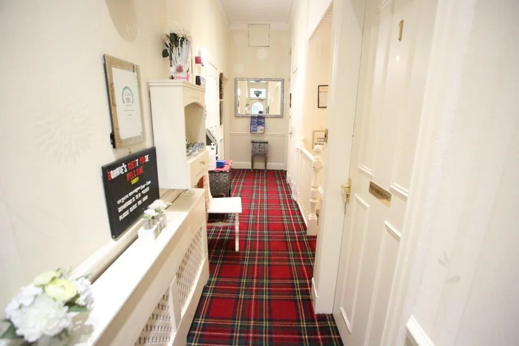 1 bedroom house share for rent