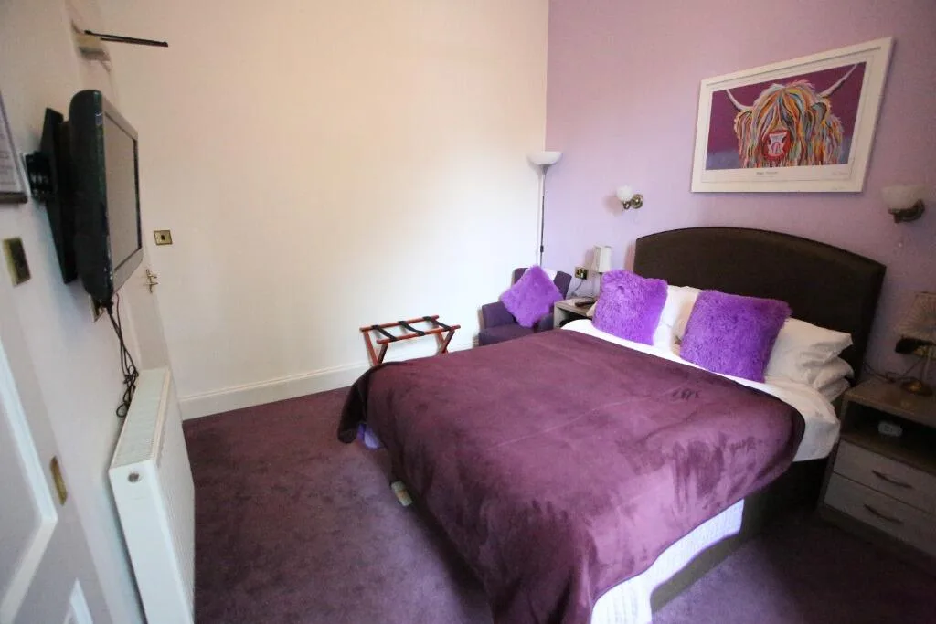 1 bedroom house share for rent