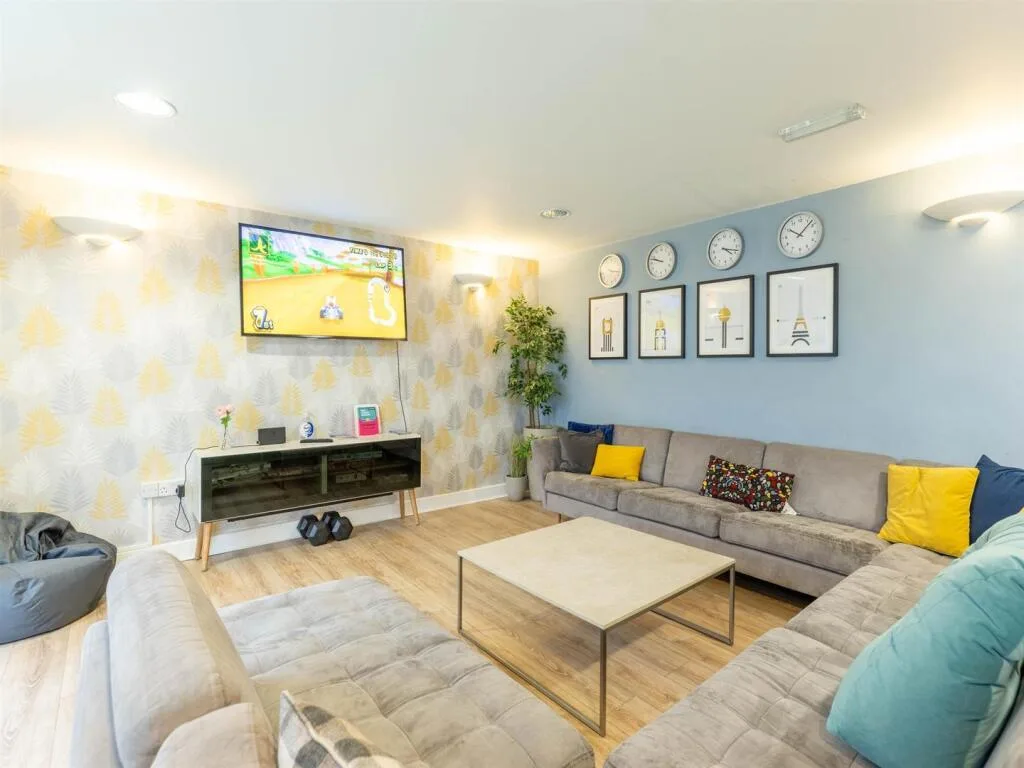 Studio flat for rent