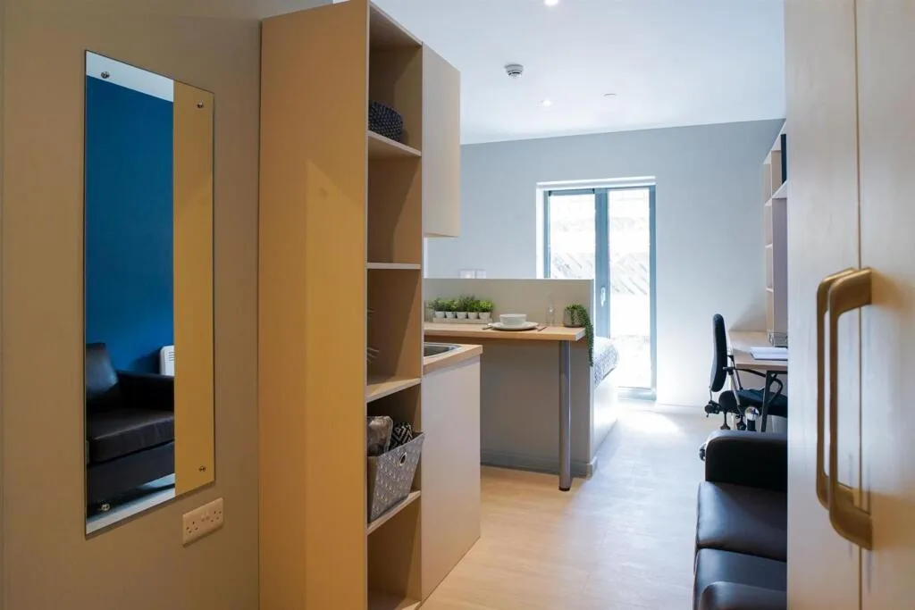Studio flat for rent