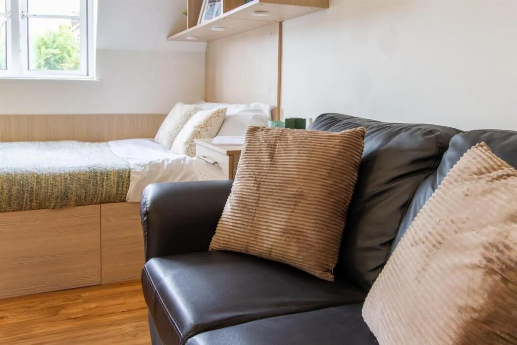 Studio flat for rent