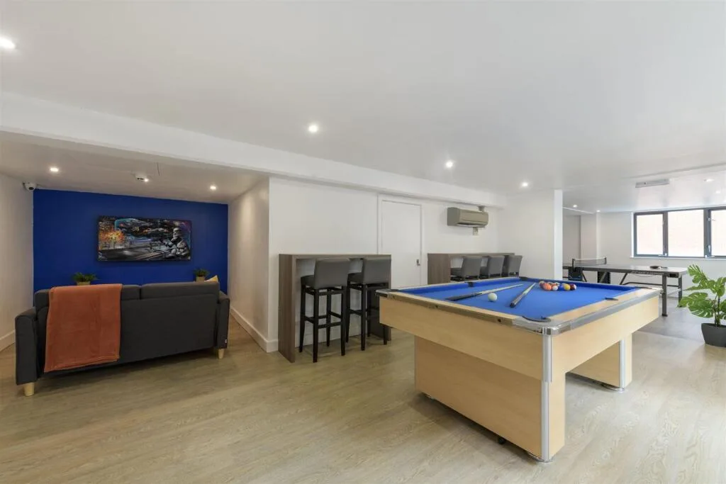 Studio flat for rent