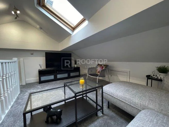 1 bedroom house share for rent