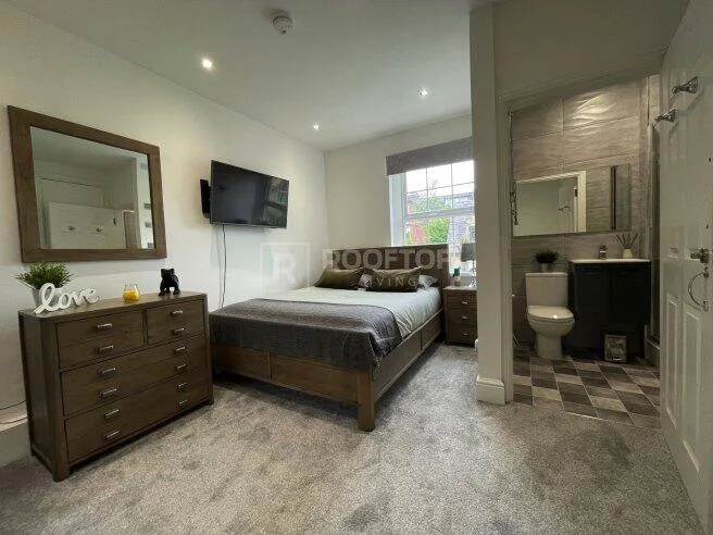 1 bedroom house share for rent