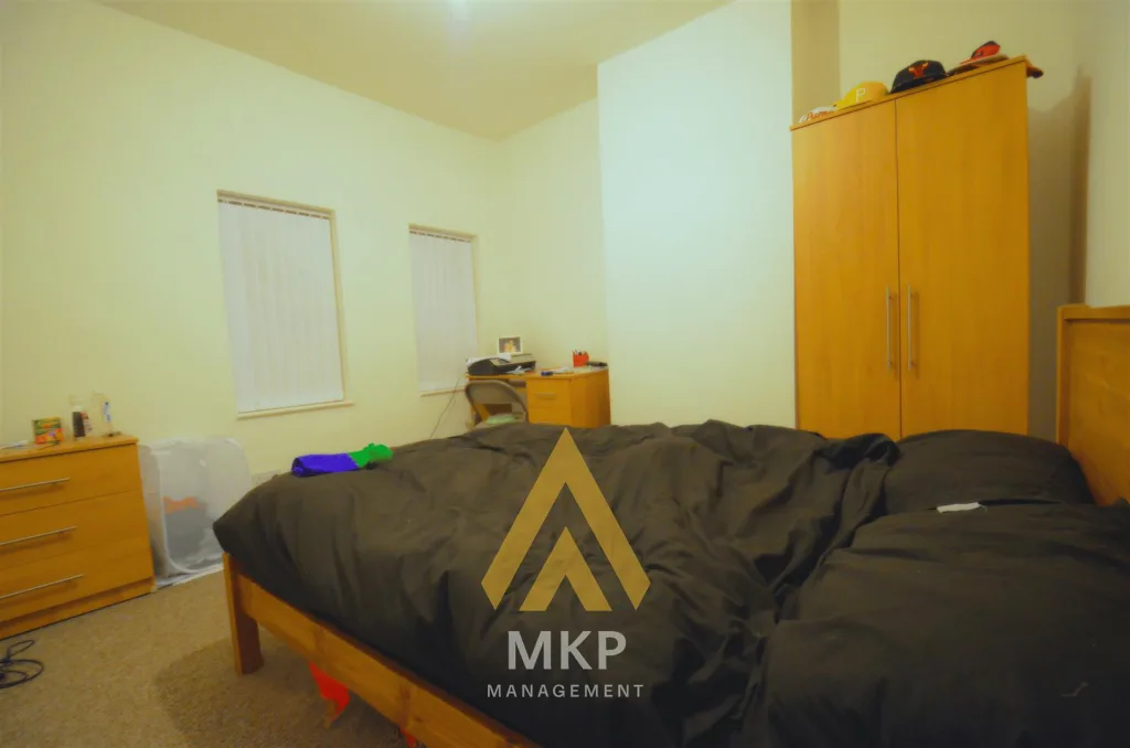 4 bedroom terraced house for rent