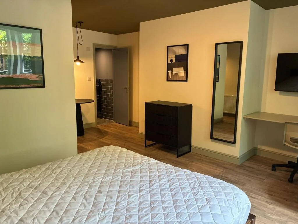 Studio flat for rent