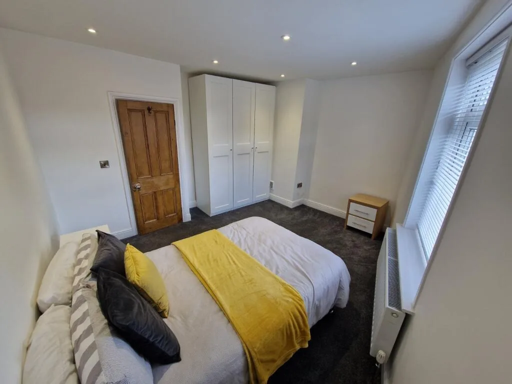 2 bedroom terraced house for rent