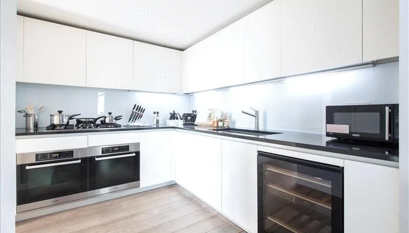 4 bedroom penthouse for rent