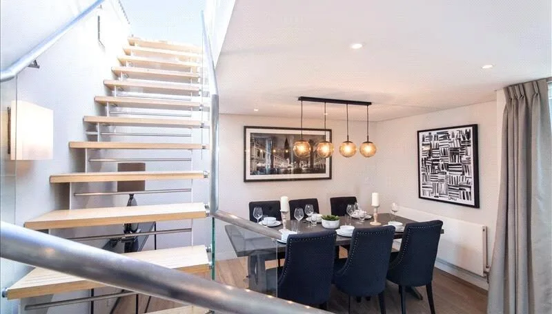 4 bedroom penthouse for rent