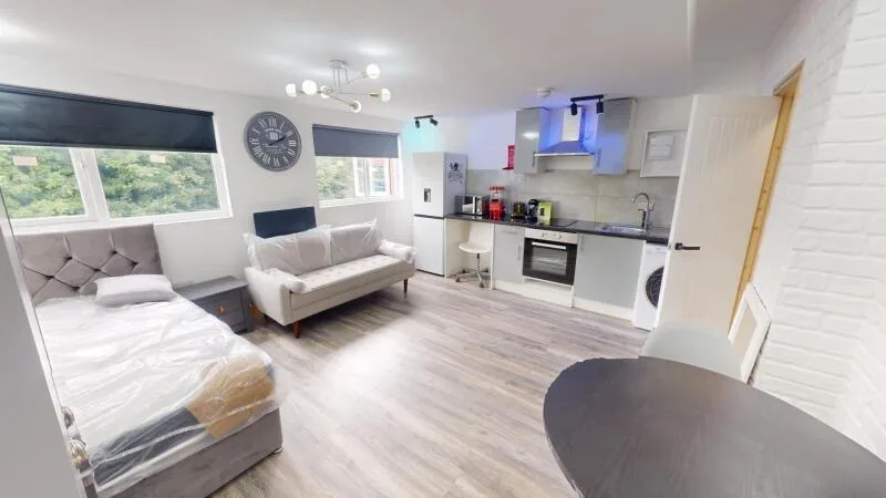 Studio flat for rent