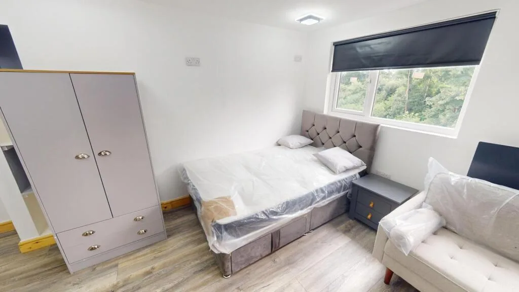 Studio flat for rent