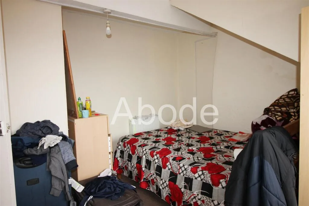 2 bedroom house for rent