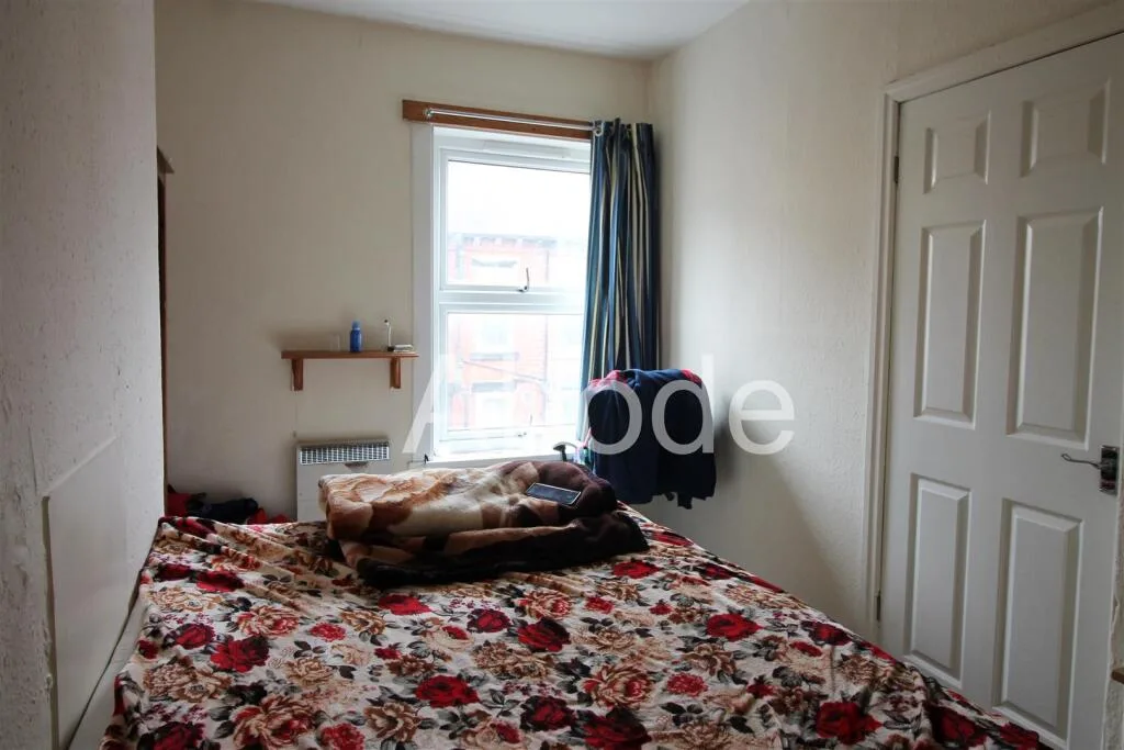 2 bedroom house for rent
