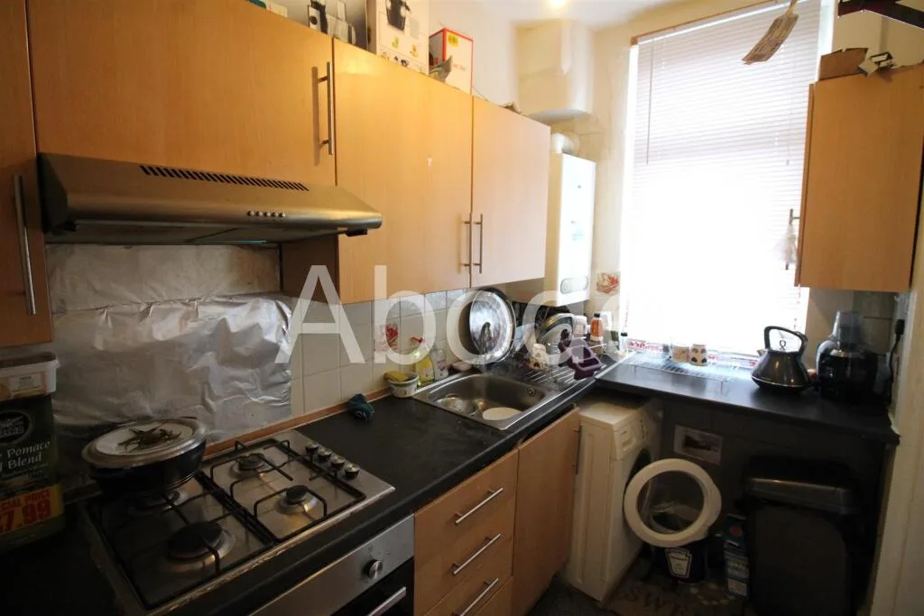 2 bedroom house for rent