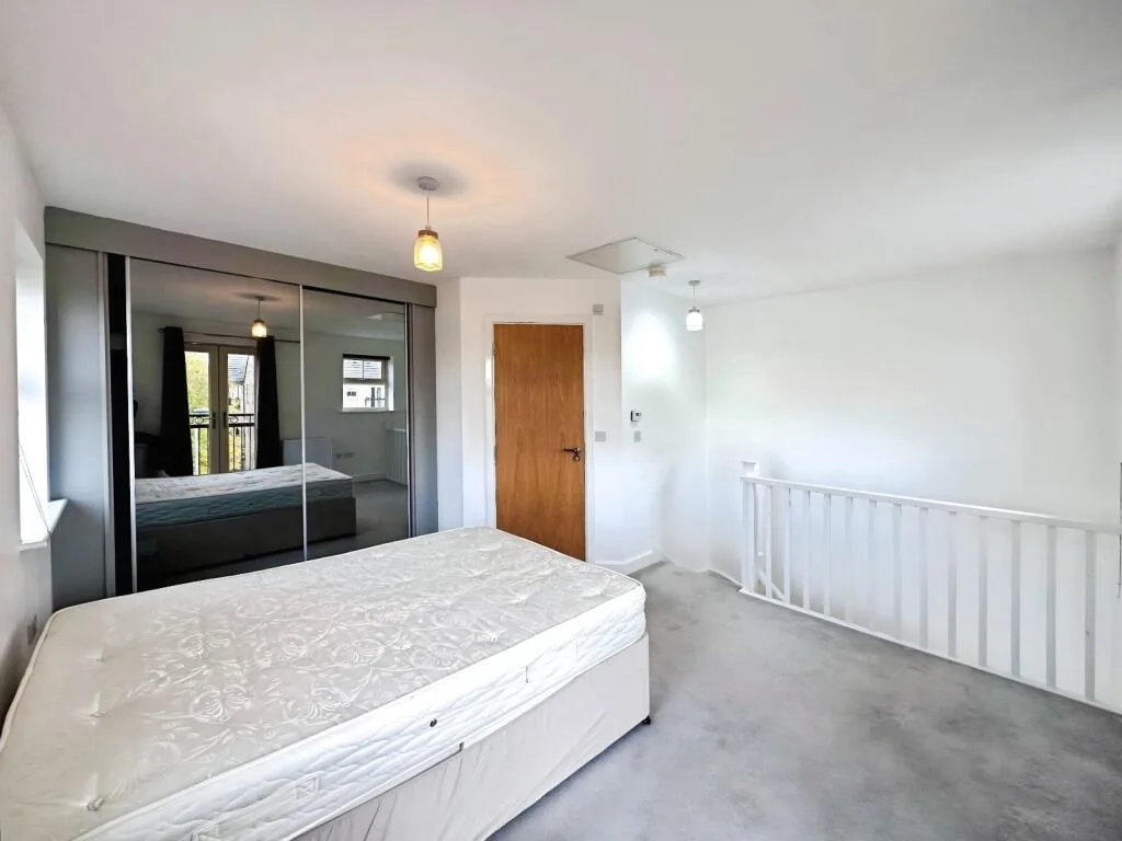 2 bedroom house for rent