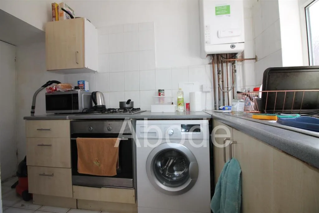2 bedroom house for rent