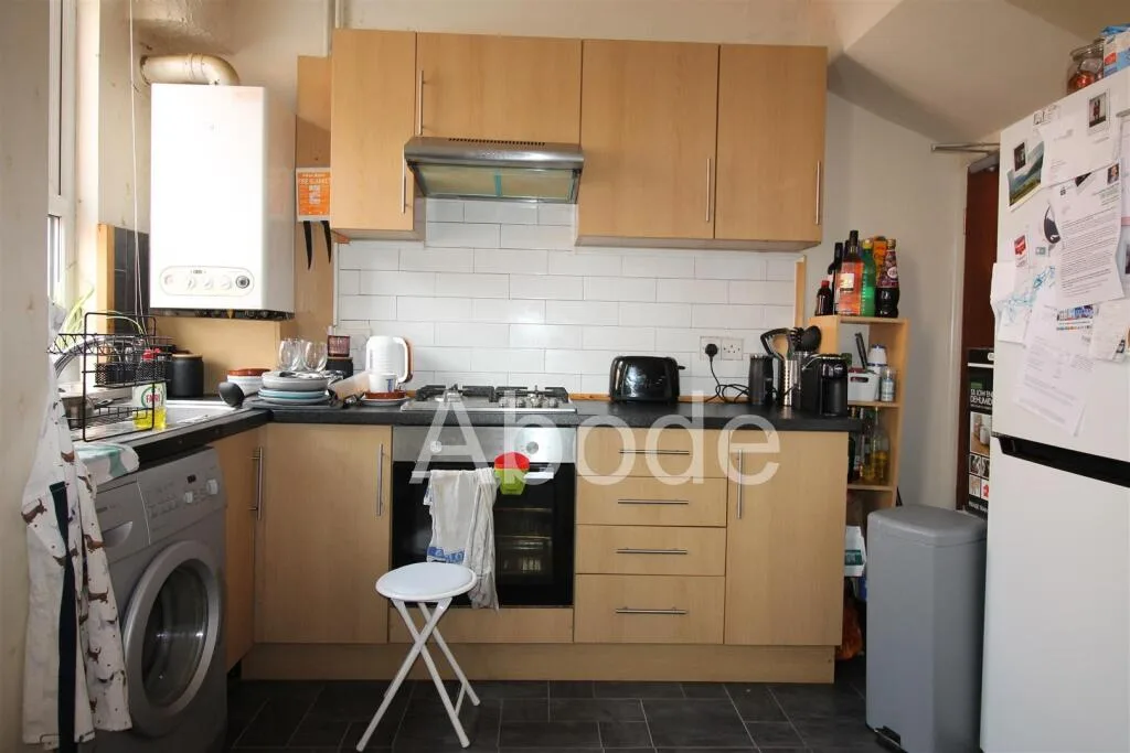 2 bedroom house for rent