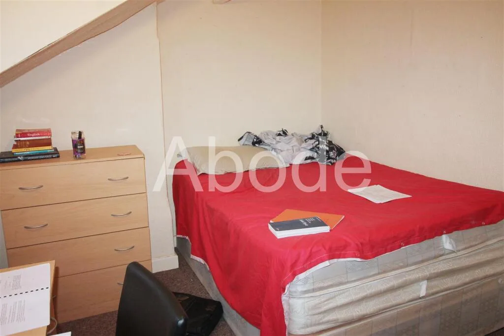 2 bedroom house for rent