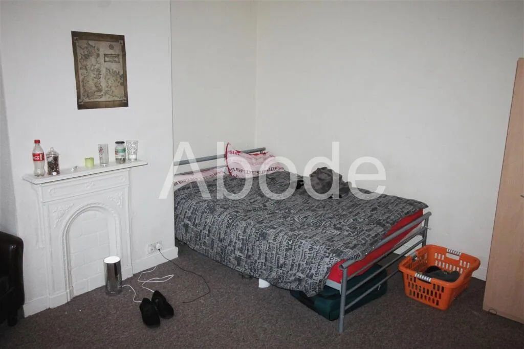 2 bedroom house for rent