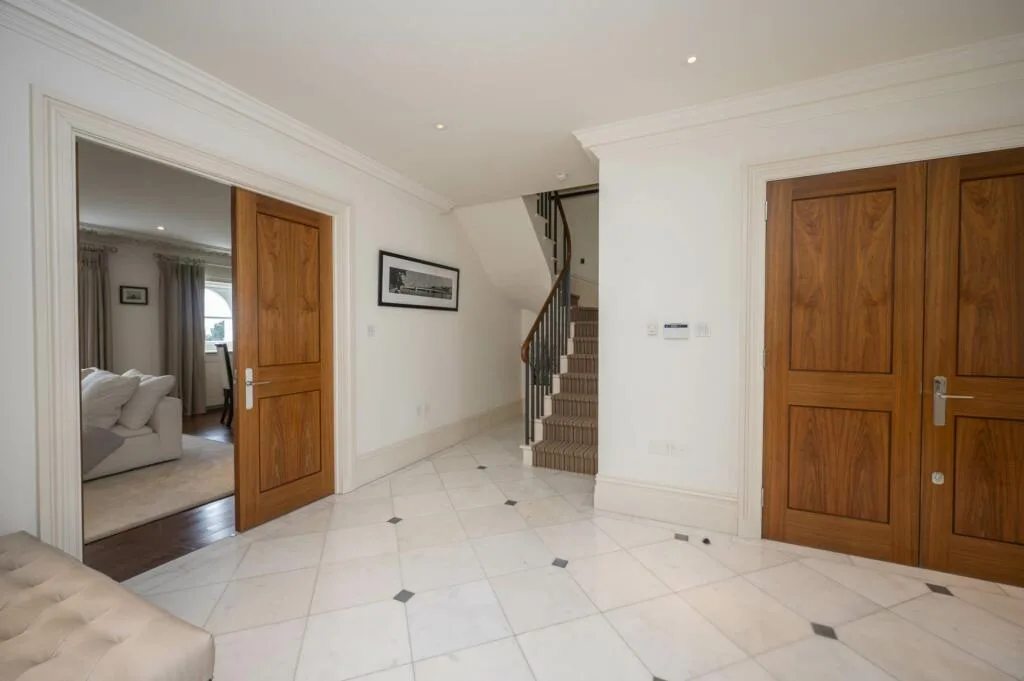 3 bedroom apartment for rent