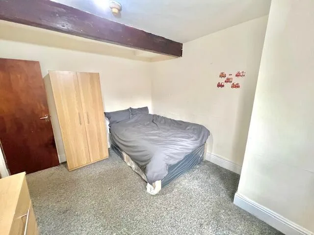 2 bedroom ground floor flat for rent