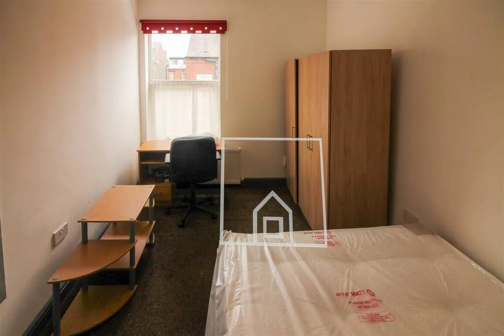 2 bedroom house for rent
