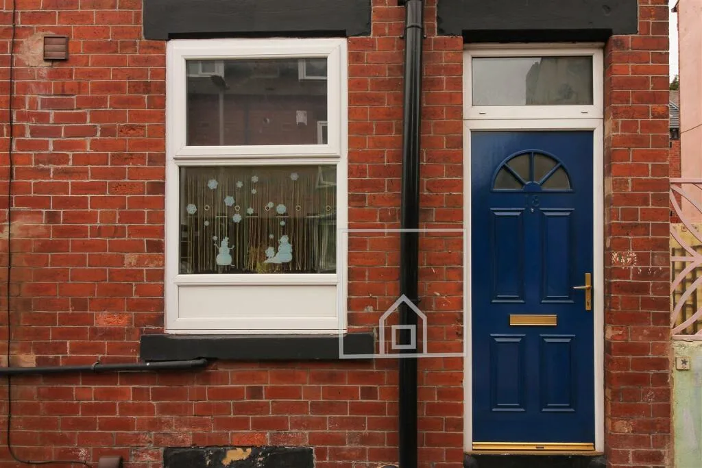 2 bedroom house for rent