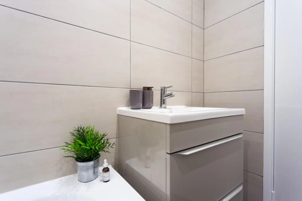 1 bedroom house share for rent