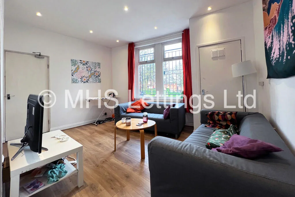 1 bedroom end of terrace house for rent