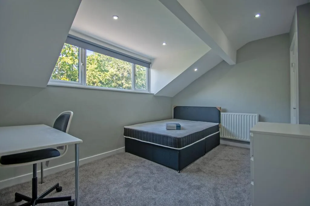1 bedroom house share for rent