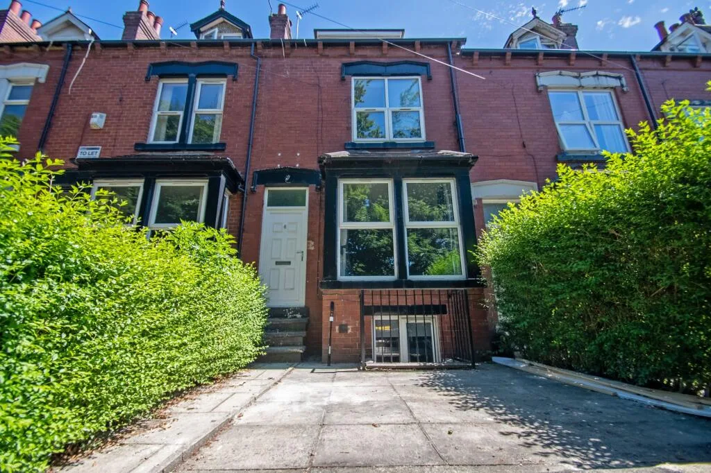 1 bedroom house share for rent