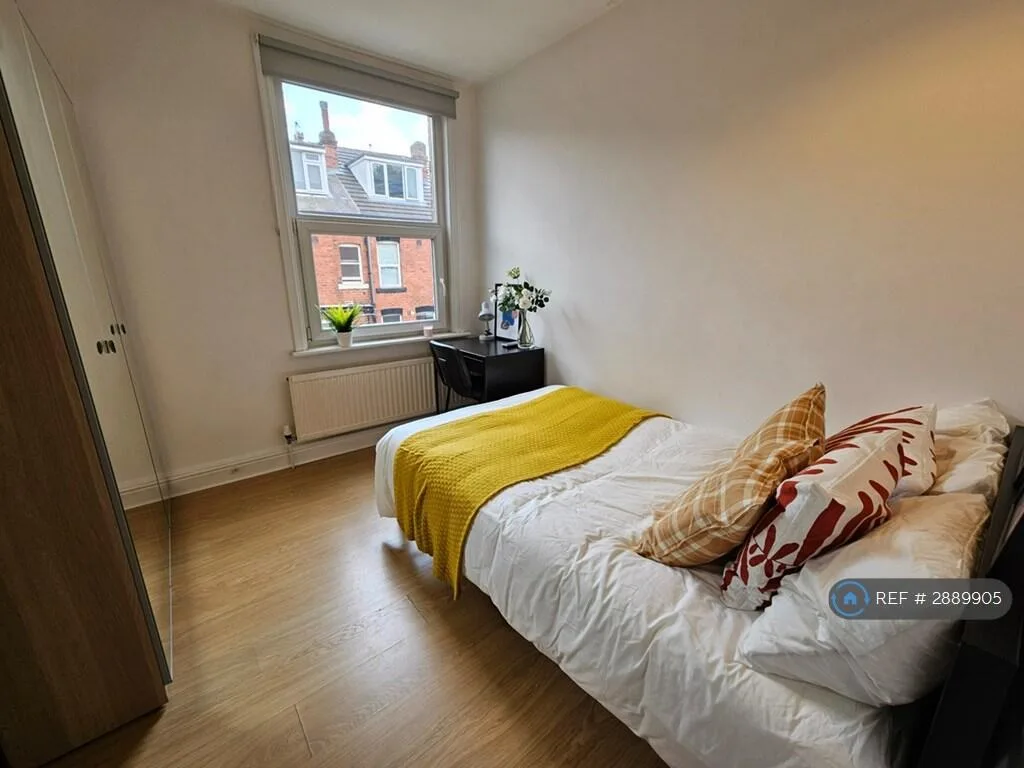 1 bedroom house share for rent