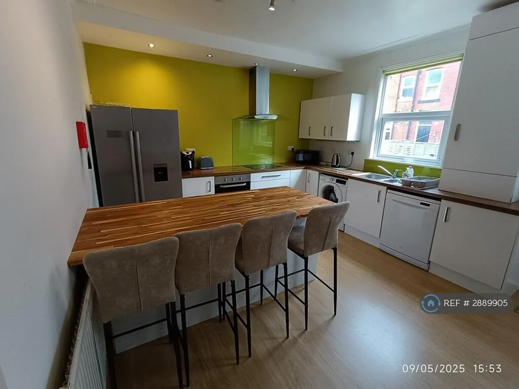 1 bedroom house share for rent