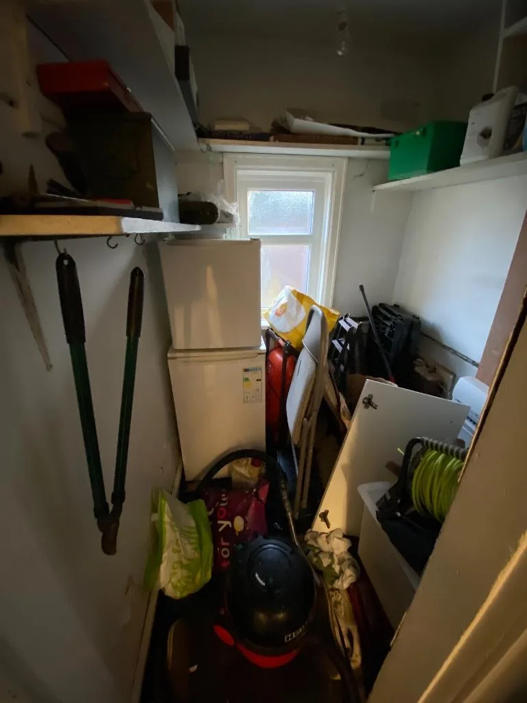 1 bedroom house share for rent