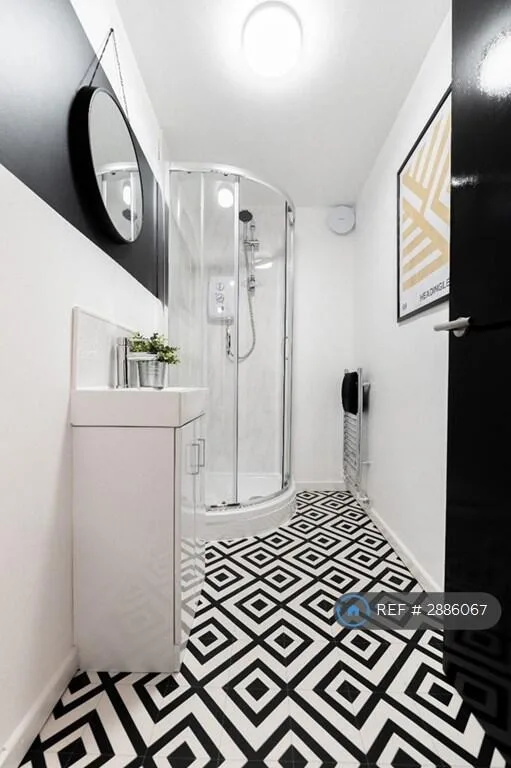 1 bedroom flat share for rent