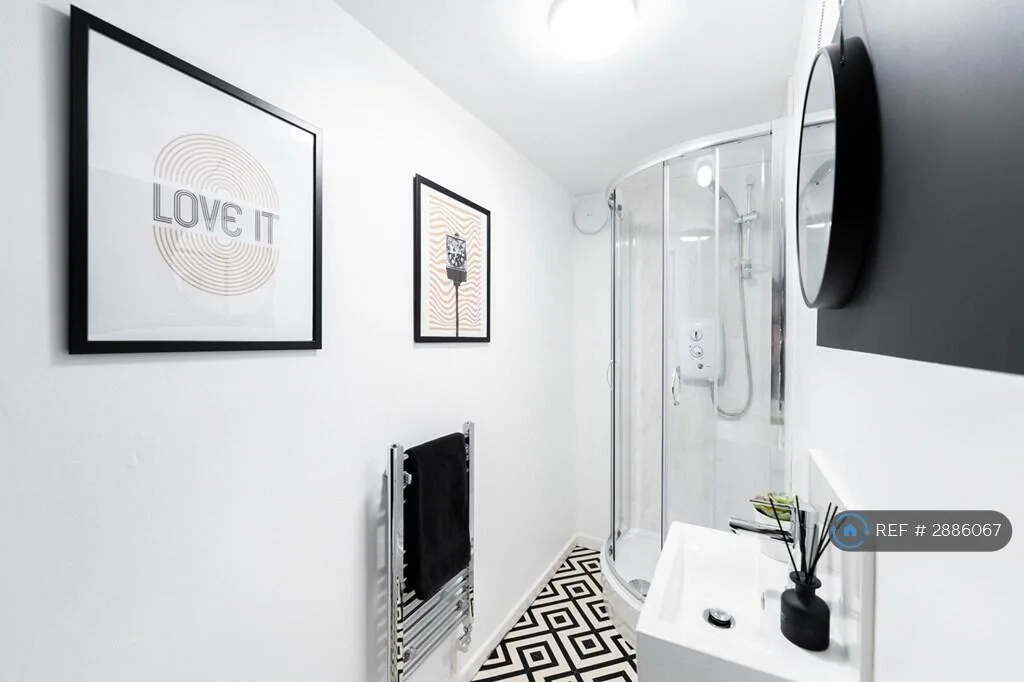 1 bedroom flat share for rent